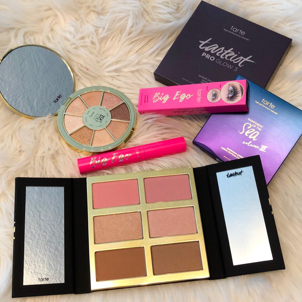 NWT 💲140 Value -TARTE Makeup bundle